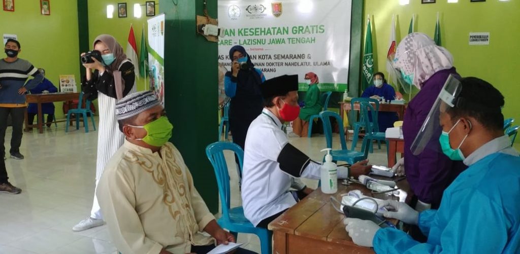 Prihatin Wabah Corona, LAZISNU Jateng Beri Layanan Kesehatan Gratis Berkeliling
