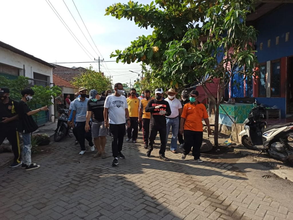 Menuju Kampung Bebas Covid-19 dan Cegah Banjir, Warga Bandarhajo Kerja Bakti Massal