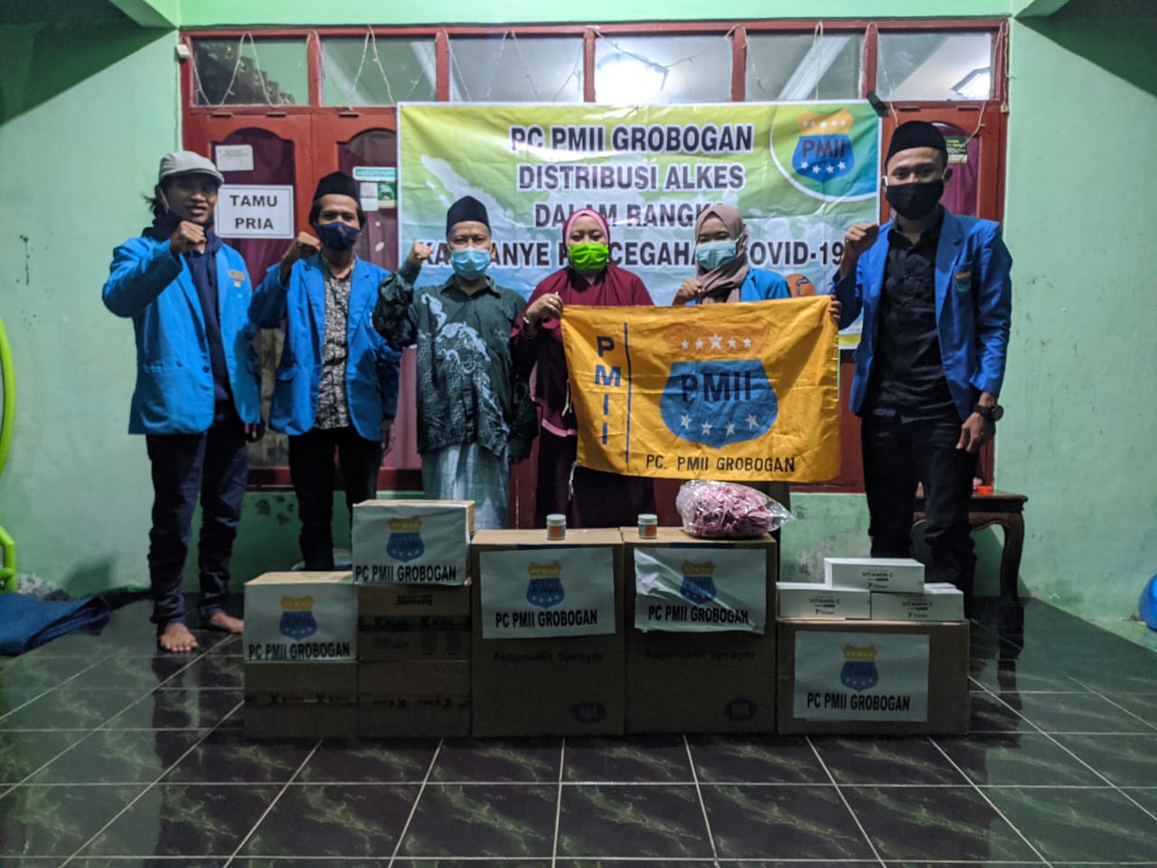 Agar Tak Menjadi Kalster Baru, PMII Bantu Obat dan Alkes Untuk Ponpes