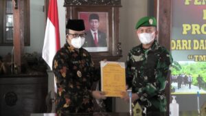Penutupan TMMD Wangon Ditandai Serah Terima Hasil