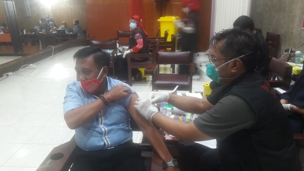 Rohaini Minta Vaksinasi Covid-19 Untuk Lansia Diutamakan