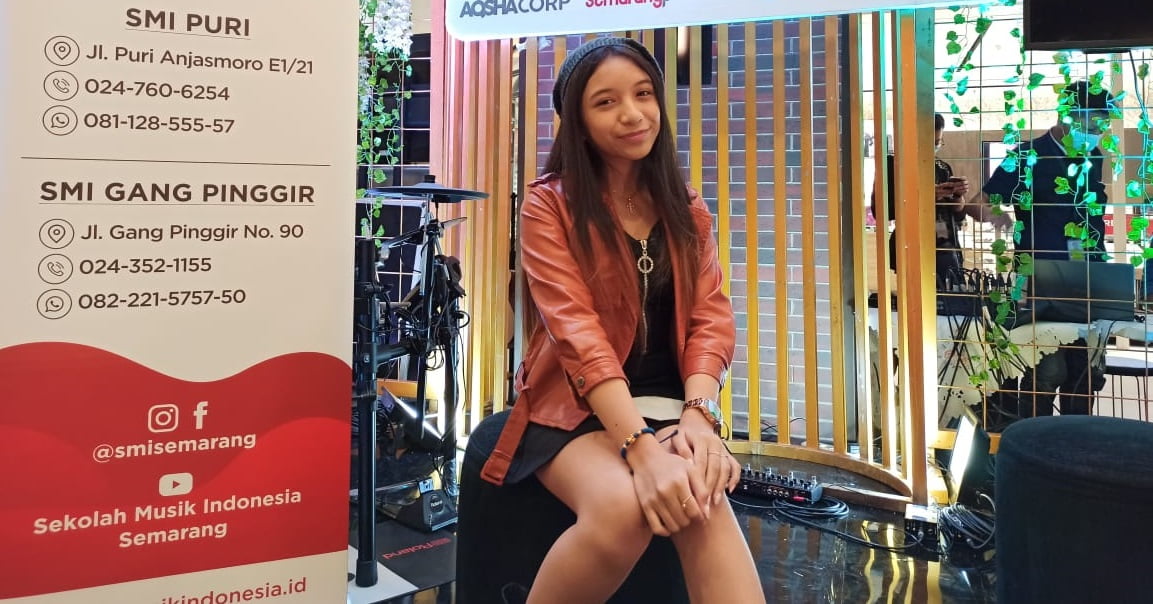 Penyanyi Berbakat Ini Ungkapkan Rasa Sayangnya Melalui Lagu Untukmu Mama Papa