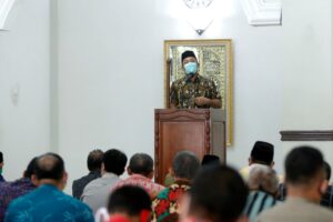 Ramadhan, Silahturahmi Dengan Jarik