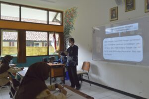 Food Safety  dan BTM PkM Dosen FTP USM di Bawen