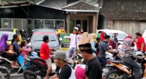 Bulan Ramadhan, Galaci Chapter Semarang Bagikan Takjil