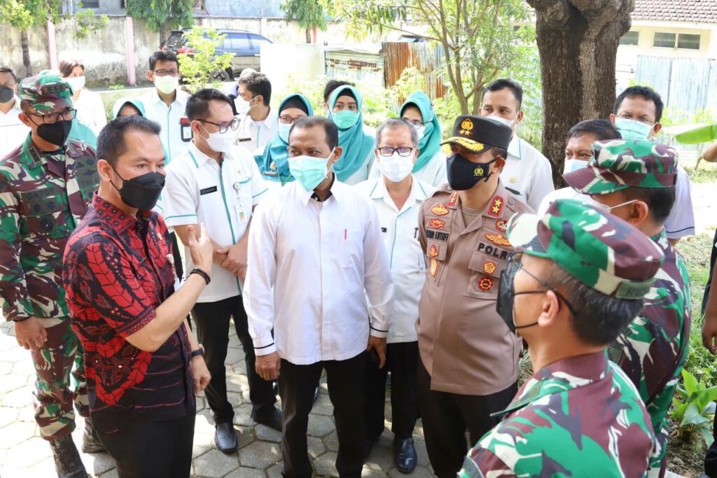 Lonjakan Covid-19 di Kudus Capai 806 Orang, Pangdam IV Diponegoro dan Kapolda Jateng Warning Forkopimda Perketat Prokes 3M dan 3T