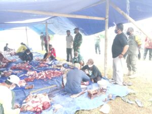 Di Baturraden : Puluhan Hewan Korban Disembelih Lebaran Hari Kedua