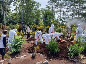 Sempat 3 Jam di Rumah Sakit, Meninggal Positif Covid-19