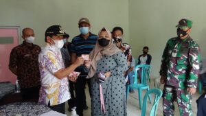 Terus Berlanjut, Penyaluran JPS PPKM Hari ini di Desa Rejasari