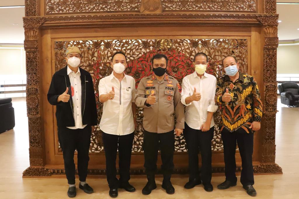 Komunitas Tionghoa Bantu 250 Juta Untuk Anak Yatim Piatu Covid