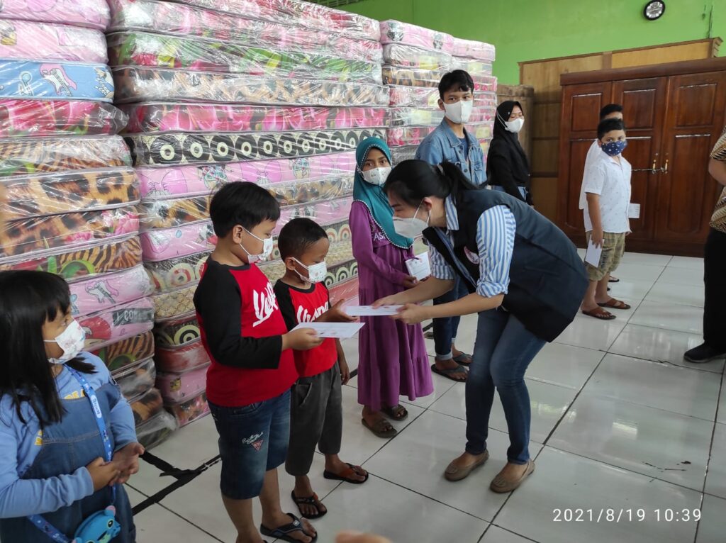 Anak Yatim Piatu Terpapar Covid di Banyumanik Dapat Beasiswa dari Komunitas Tionghoa Semarang