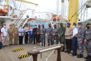 Forkopimda Cilacap Lepas KRI Bima Suci-945 Lanjutkan Latihan di Bali