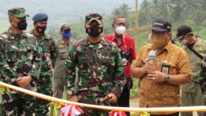 TMMD Sengkuyung Tahap III Selesai, Desa Tegalpingen Miliki Jalan Baru