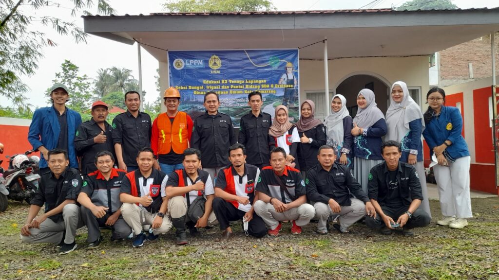 Guna Tingkatkan Keselamatan Kerja, Tim Pengabdian Masyarakat USM Beri Edukasi K3 Kepada Tenaga Lapangan DPU Kota Semarang