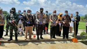 Dorong Pemulihan Ekonomi, Forkopimda Banjarnegara Launching Ekonomi Kreatif Sarsipol STIE Tambara Desa Wisata Pagak