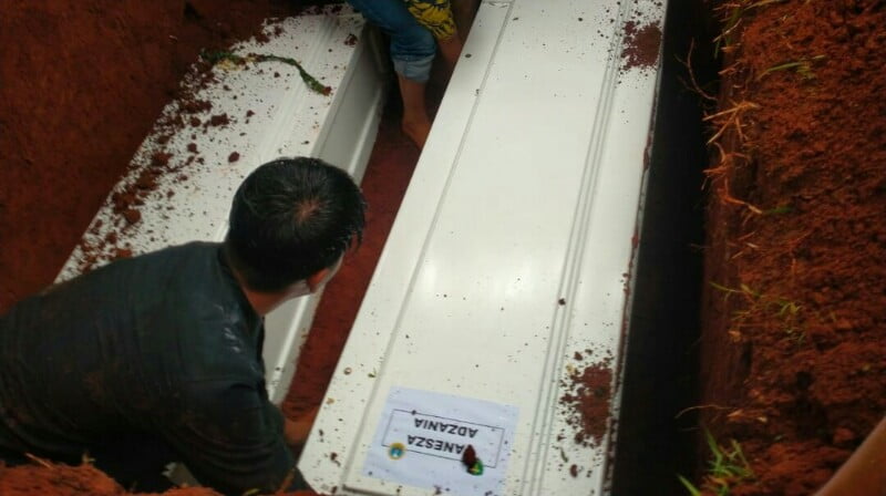 Permintaan Keluarga Jenazah Vanessa Angel dan Bibi Ardiansyah Dimakamkan dalam Satu Liang Kubur
