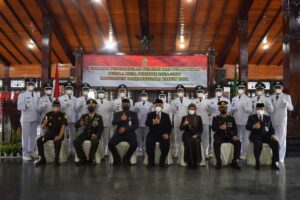 Pesan Plh Bupati pada Kades Terlantik : Jadilah Sosok yang Dewasa dan Profesional