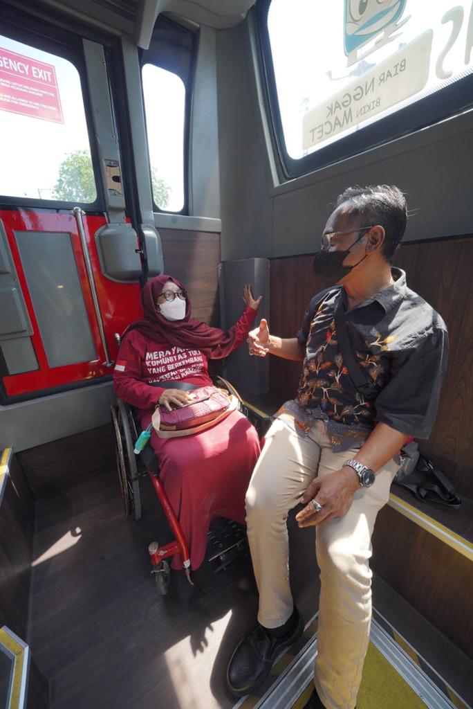Kabar Terbaru !! Kini Trans Semarang Hadirkan Bus Ramah Disabilitas