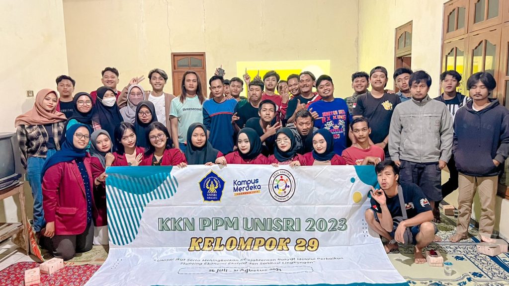 Ajak Ogah Nikah Muda, KKN Mahasiswa Unisri Sosialisasi Ke Pelajar dan Karang Taruna Kabupaten Boyolali