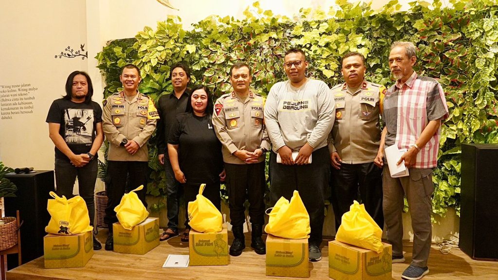 Di Tengah Wartawan Kapolda Jateng Sebut Peran Penting Sukseskan Ops Ketupat Candi 2024