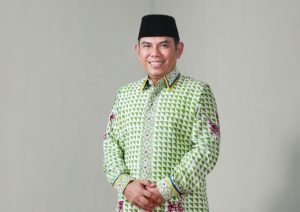 Menebar Kebaikan, Bakal Calon Wakil Wali Kota Ady Setiawan Berikan Beasiswa Kepada Anak-Anak Kurang Mampu di Semarang dan Indramayu