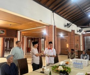 Makin Mantap Usai Didukung 6 Parpol, Yoyok Sukawi Hadiri Slup-slupan Posko Koalisi Semarang Maju