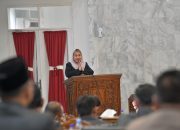 Mbak Ita Pamitan Pada Paripurna Terakhir