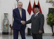 Bertemu Erdogan, Prabowo Sampaikan Indonesia Ingin Produksi Bersama Industri Pertahanan RI dan Turki