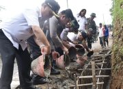 Gus Albar Buka TMMD Sengkuyung Tahap 1 di Desa Tempuranduwur Wonosobo