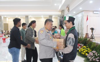 Polda Jateng Bersama BEM dan Ribuan Paket Sembako Sebelum Ramadan di Kota Semarang