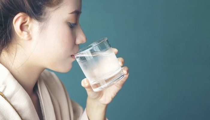 Buka Puasa Minum Air Es, Boleh?