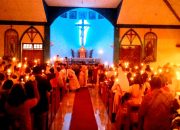 Cahaya Kehidupan Simbol Malam Paskah di Gereja Santa Maria Gubug Grobogan
