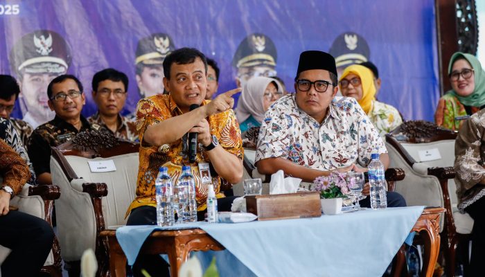 Jangan Ubah Jalur Hijau, Menjadi Petani Kreatif di Generasi Anak Muda Sekarang
