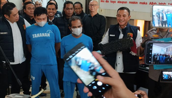 Polda Jateng Ungkap Kasus Pemalsuan STNK Mobil Gadai dan Penadahan Puluhan Kendaraan Hasil Tarikan Debt Collector