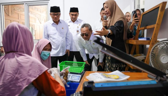 Membangun Ekosistem Ekonomi Desa, Taj Yasin Pastikan Koperasi Merah Putih Akan Berjalan Optimal