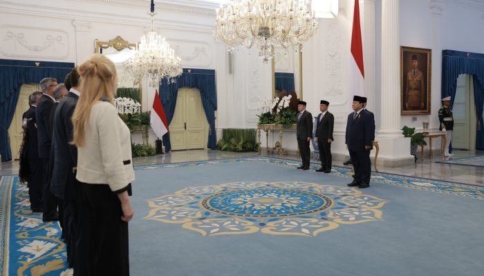 Presiden RI Terima Surat Kepercayaan 8 Duta Besar Negara Sahabat di Istana Merdeka, Jakarta