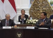 “Dedikasi Luar Biasa Bidang Kemanusiaan”, Presiden RI Beri Bintang Kehormatan untuk Bill gates