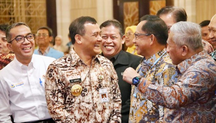 Kebijakan Pakai Riset bukan Pakai Perasaan