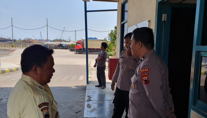 Operasi Aman Candi 2025, Beri Penyuluhan Cegah Premanisme di Kawasan Industri Semarang