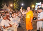 Simbol Harapan Perdamaian Dunia Bersama 2.569 Lampion, Perayaan Waisak 2025 di Borobudur