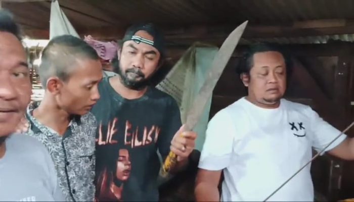 Polisi Tanggapi Video Viral Pemalakan Sopir Truk di Semarang, Pelaku Ditangkap Bawa Samurai