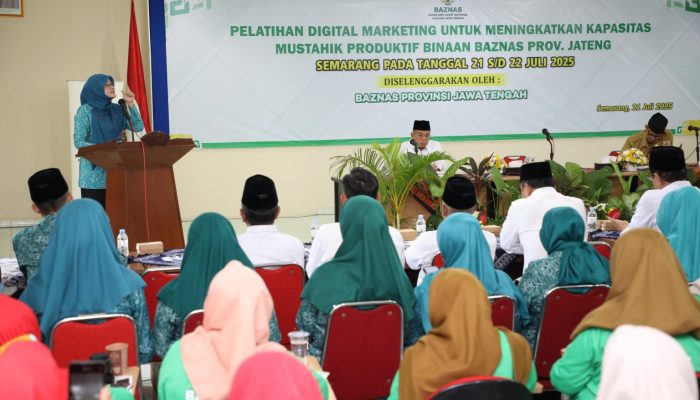Ratusan Kader PKK Dilatih “Digital Marketing” oleh Baznas Jawa Tengah, Nawal Yasin Tekankan 3 Hal Ini