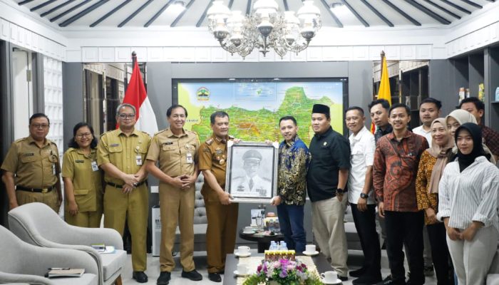 IPDA Audiensi dengan Gubernur Jawa Tengah: Sinergi Pemuda dan Pemerintah Hadapi Kemiskinan dan Krisis Iklim