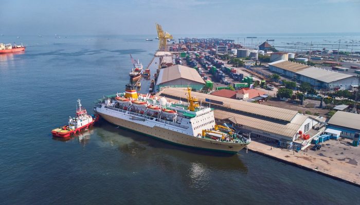 Semester I 2025, Kinerja Arus Barang PT Pelindo Multi Terminal Branch Tanjung Emas Meningkat 32%