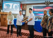 Pemerintah Wonosobo dan Banjarnegara Terima Salinan Keputusan Menteri ESDM RI Tentang Penetapan Geopark Nasional Dieng