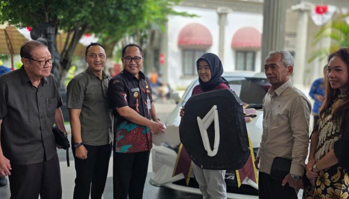 Kasih Sayang Tulus Wulandari Belikan Ibu Obat Diabetes Berbuah Hadiah Mobil Undian Semarang Great Sale 2025
