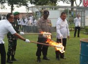 Bersama Dengan TNI-Polri, Lapas Semarang Musnahkan Barang Hasil Penggeledahan