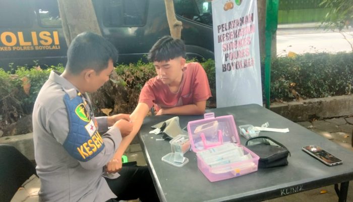 Peduli Pengemudi Online, Sidokkes Polres Boyolali Gelar Cek Kesehatan Gratis bagi Driver Ojol