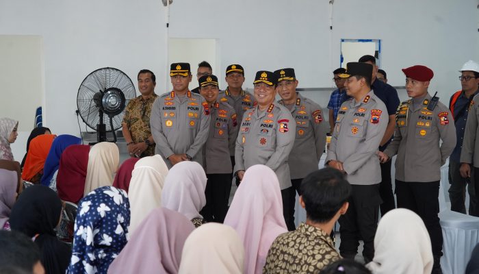Wakapolri Tinjau Pembangunan SPPG Polri Polda Jateng