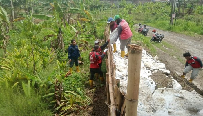 Dampak Hujan Ekstrem di Tembalang, Pemkot Semarang Gerak Cepat Perkuat Tanggul Kali Babon